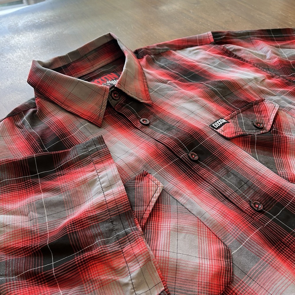 Dixxon Uppercut Plaid Shirt Men's XL, Red/Black Short Sleeve Bamboo Blend D-LUX
